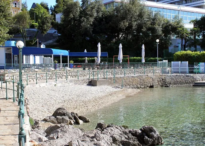 Family Friendly House With A Parking Space - 7914 * Opatija