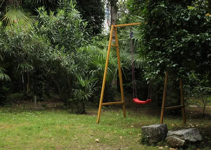 펜션 Family Friendly House With A Parking Space - 7914 *