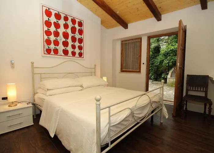 Family Friendly House With A Parking Space - 7914 * 오파티아